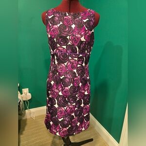 TAHARI Arthur S. Levine Rose Print Sheath Dress in Purple and White, Size 4P